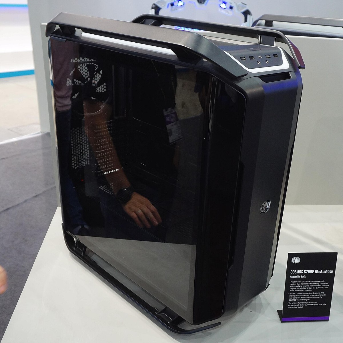 Cooler Master Cosmos C700P Black Edition