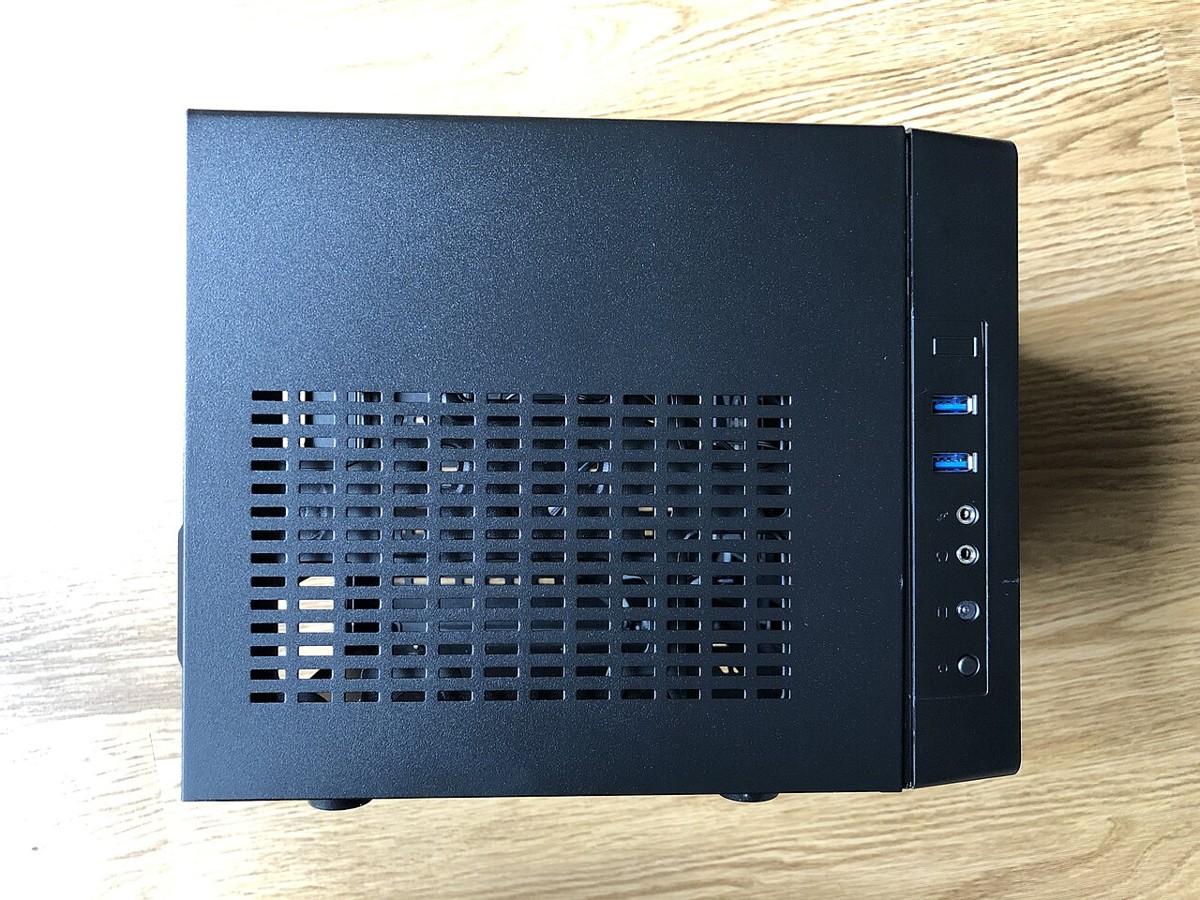 Cooler Master Elite Mini-ITX case