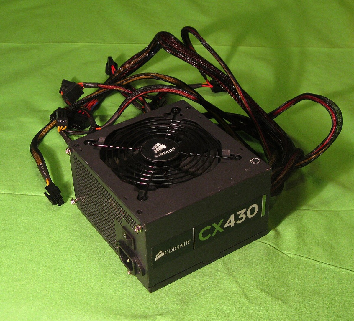 Corsair CX430