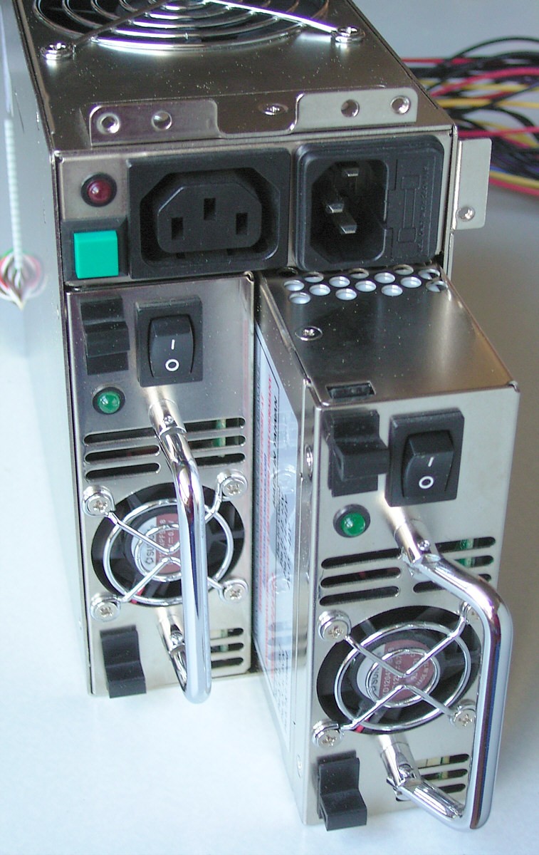 Redundant server power supply