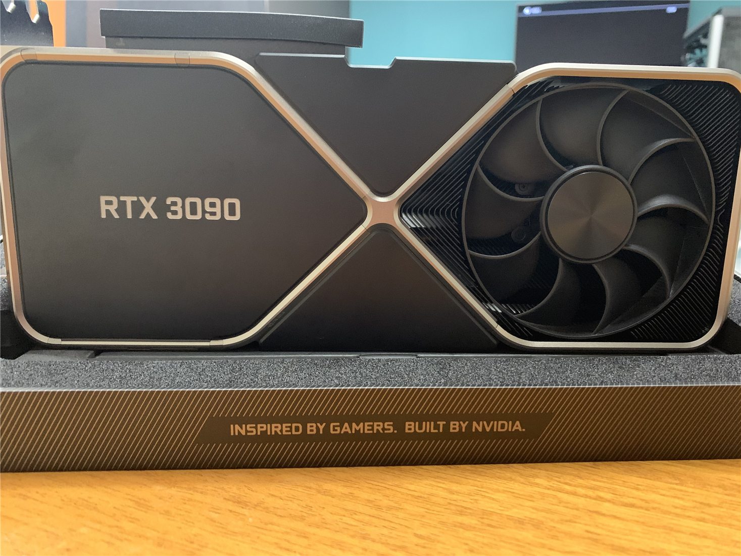 NVIDIA GeForce RTX 3090 Founders Edition