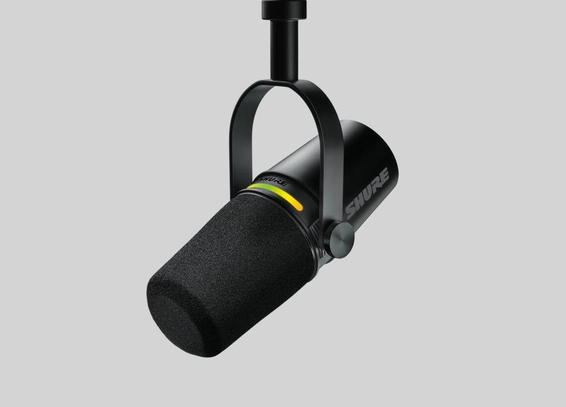 Shure MV7+